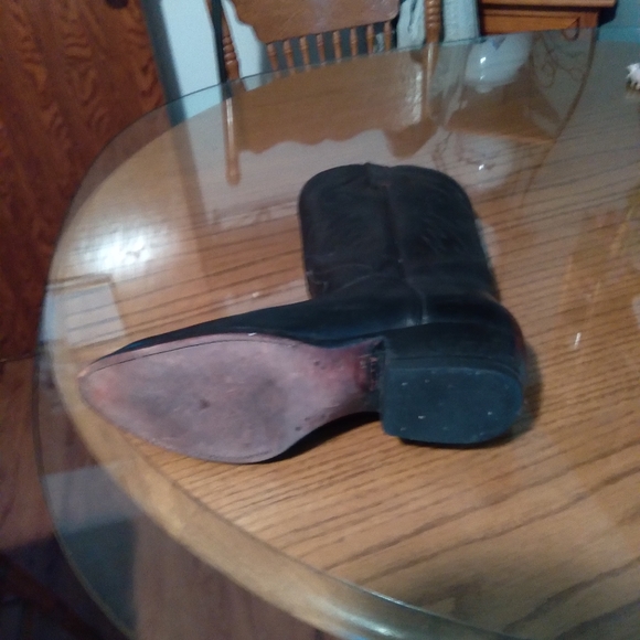 Mens boots size 10 - Picture 4 of 4